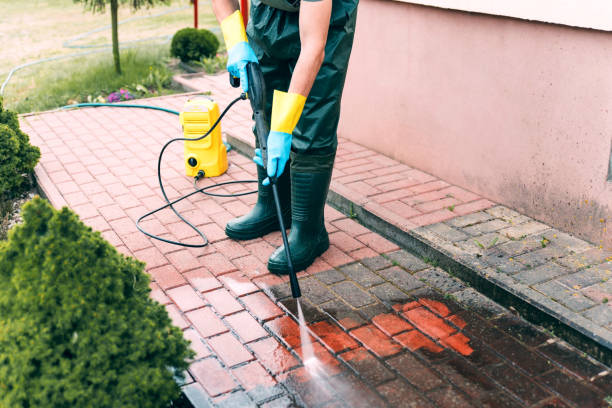 Best Concrete Pressure Washing  in Elgin, IL