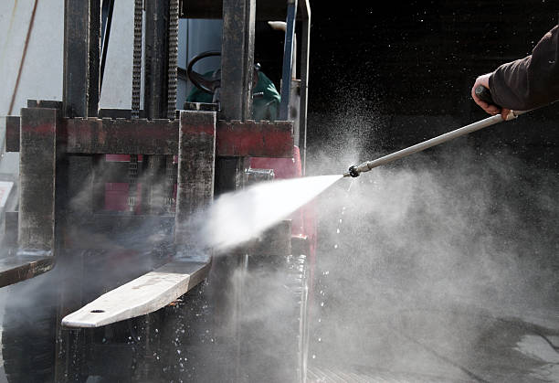 Best Sidewalk Pressure Washing  in Elgin, IL